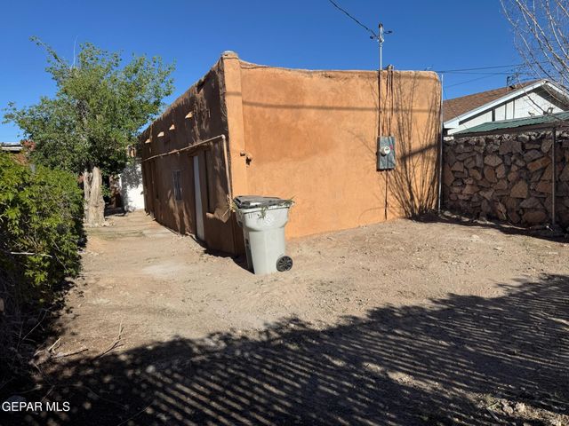805 Tays Street, El Paso, TX 79901