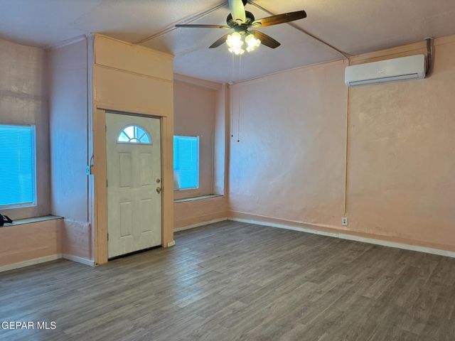 805 Tays Street, El Paso, TX 79901