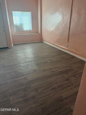 805 Tays Street, El Paso, TX 79901