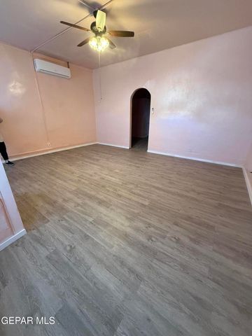 805 Tays Street, El Paso, TX 79901