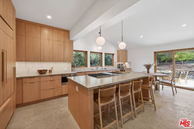 11400 Topa Vista Road, Ojai, CA 93060