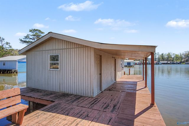170 Cedar Circle, Guntersville, AL 35976