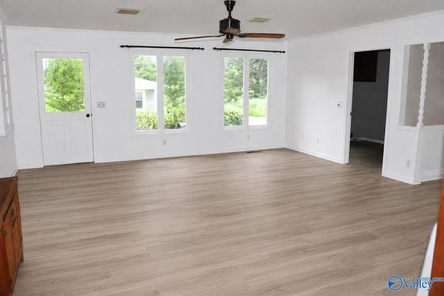 170 Cedar Circle, Guntersville, AL 35976
