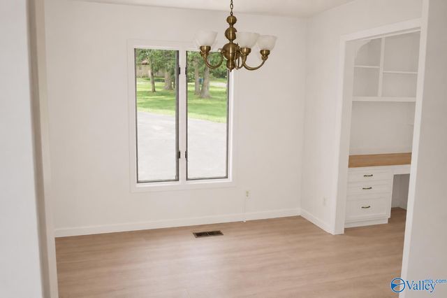 170 Cedar Circle, Guntersville, AL 35976