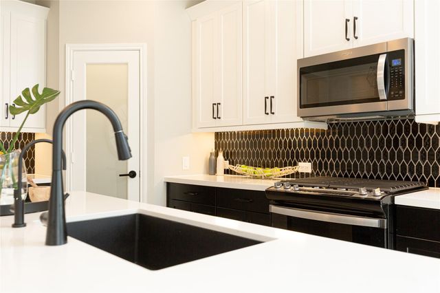 2007 Forest Stream Way, Conroe, TX 77304