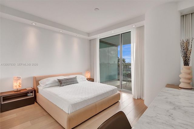 10201 Collins Avenue 404, Bal Harbour, FL 33154