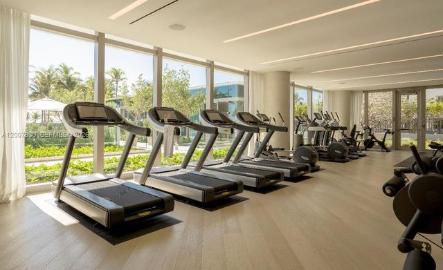10201 Collins Avenue 404, Bal Harbour, FL 33154