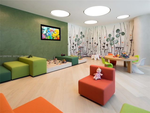 10201 Collins Avenue 404, Bal Harbour, FL 33154