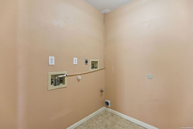 9403 keegans woods, San Antonio, TX 78254