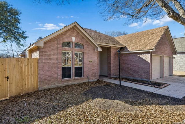 9403 keegans woods, San Antonio, TX 78254