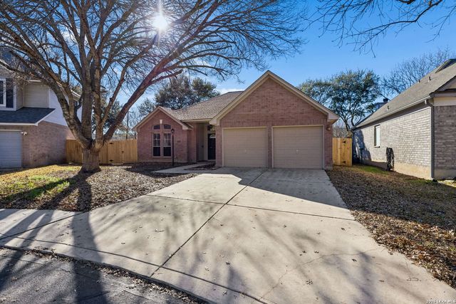 9403 keegans woods, San Antonio, TX 78254