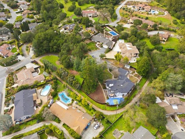 20885 Wardell Road, Saratoga, CA 95070