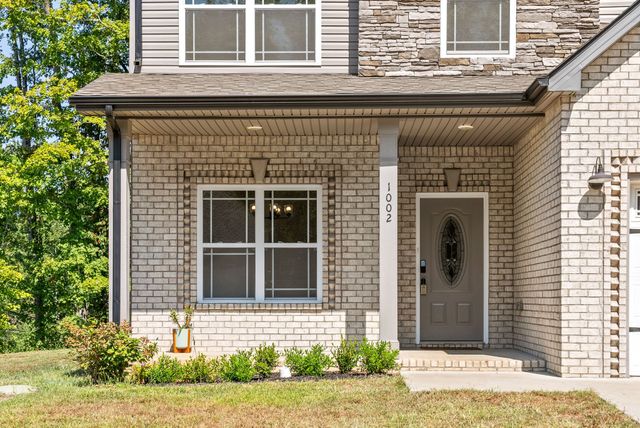 1002 Brightwood Ct, Clarksville, TN 37043