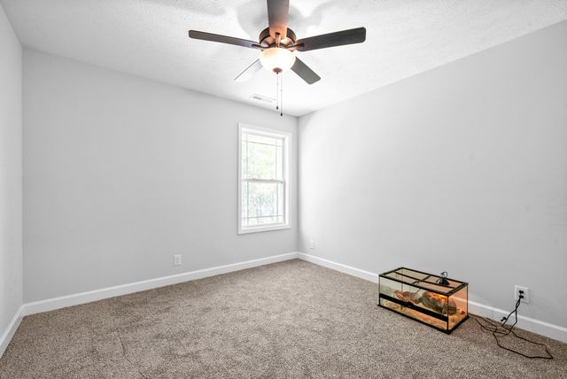 1002 Brightwood Ct, Clarksville, TN 37043