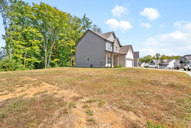 1002 Brightwood Ct, Clarksville, TN 37043