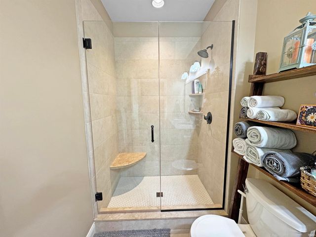 5115 Paddock Drive, Evansville, IN 47715