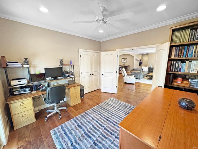 5115 Paddock Drive, Evansville, IN 47715