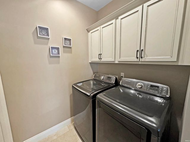 5115 Paddock Drive, Evansville, IN 47715