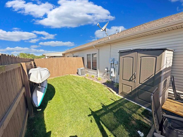 5115 Paddock Drive, Evansville, IN 47715