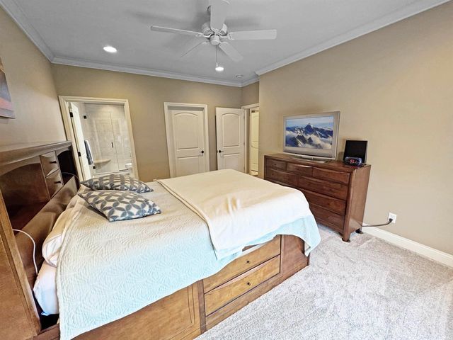5115 Paddock Drive, Evansville, IN 47715