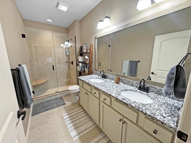 5115 Paddock Drive, Evansville, IN 47715