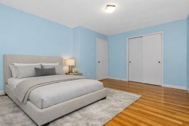 59 Saint Paul St 26, Brookline, MA 02446