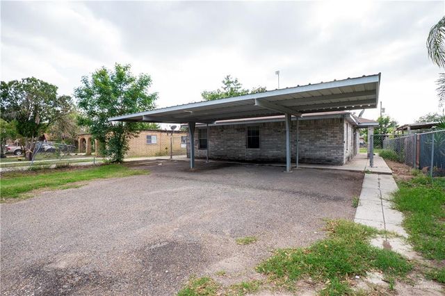 619 W Oak Street, Alton, TX 78573