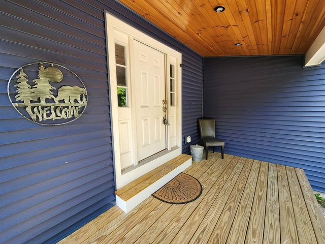 2660 New Hampshire Route 16, Albany, NH 03818