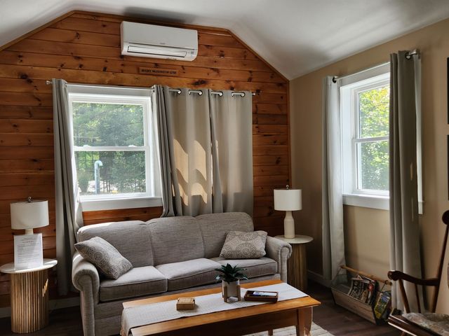 2660 New Hampshire Route 16, Albany, NH 03818