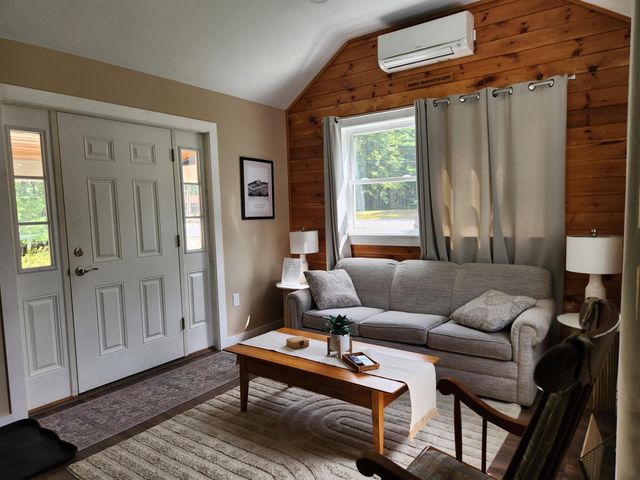 2660 New Hampshire Route 16, Albany, NH 03818