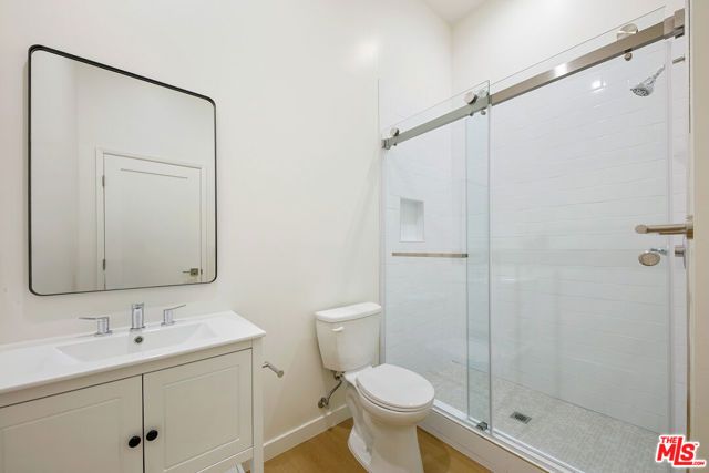 954 N San Vicente Boulevard 9, West Hollywood, CA 90069