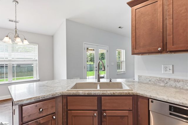 276 Gala Lane, Inman, SC 29349