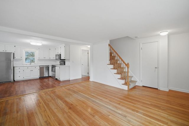 104 Pittroff Ave, South Hadley, MA 01075