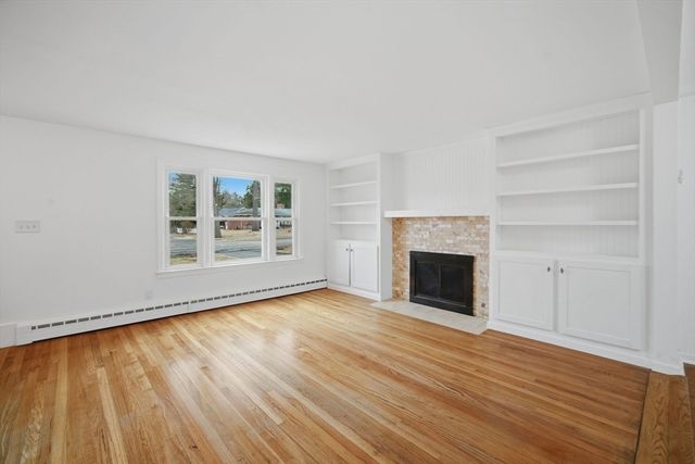 104 Pittroff Ave, South Hadley, MA 01075