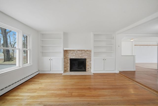 104 Pittroff Ave, South Hadley, MA 01075