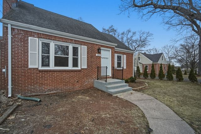 104 Pittroff Ave, South Hadley, MA 01075