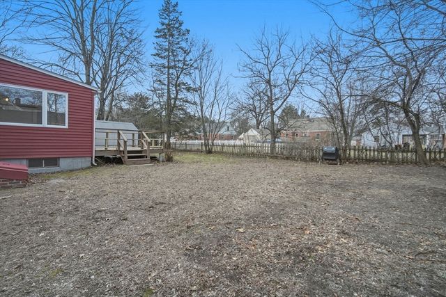 104 Pittroff Ave, South Hadley, MA 01075