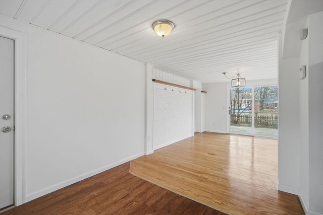 104 Pittroff Ave, South Hadley, MA 01075