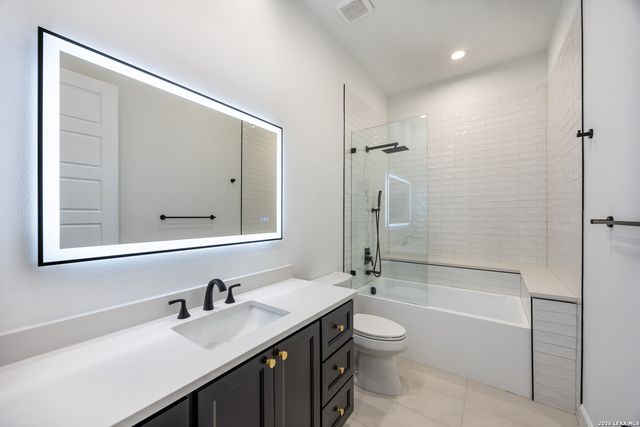 8227 OLD AUSTIN ROAD, Selma, TX 78154