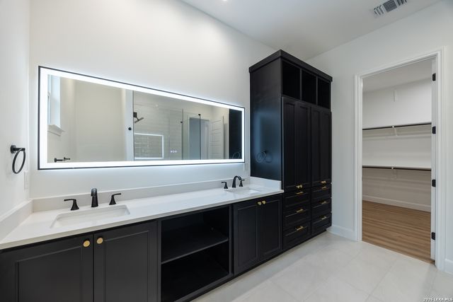 8227 OLD AUSTIN ROAD, Selma, TX 78154