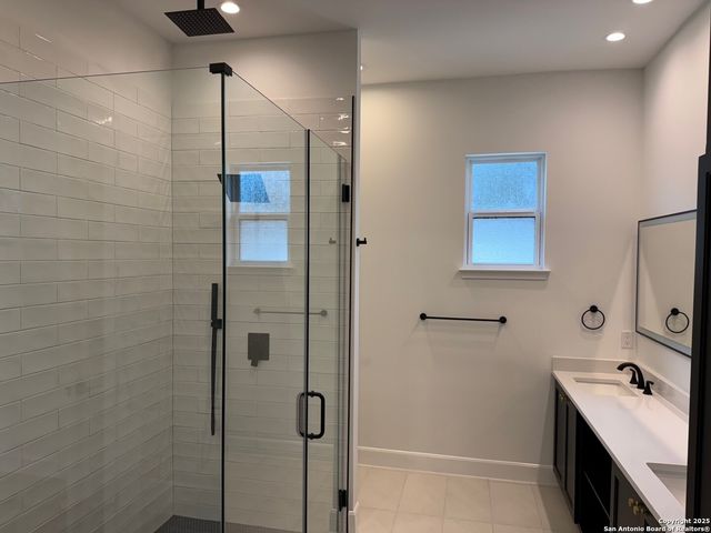 8227 OLD AUSTIN ROAD, Selma, TX 78154