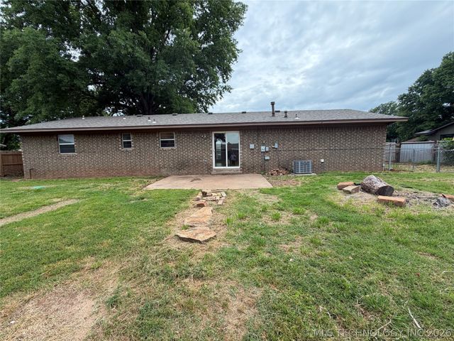 14515 Mockingbird Lane, Sand Springs, OK 74063
