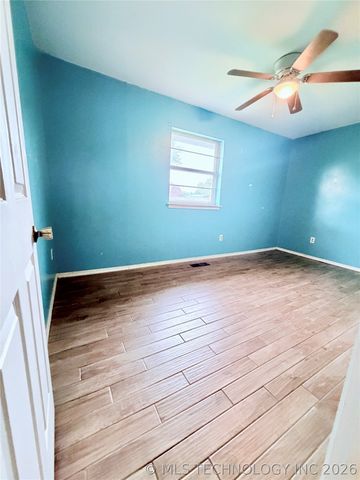 14515 Mockingbird Lane, Sand Springs, OK 74063
