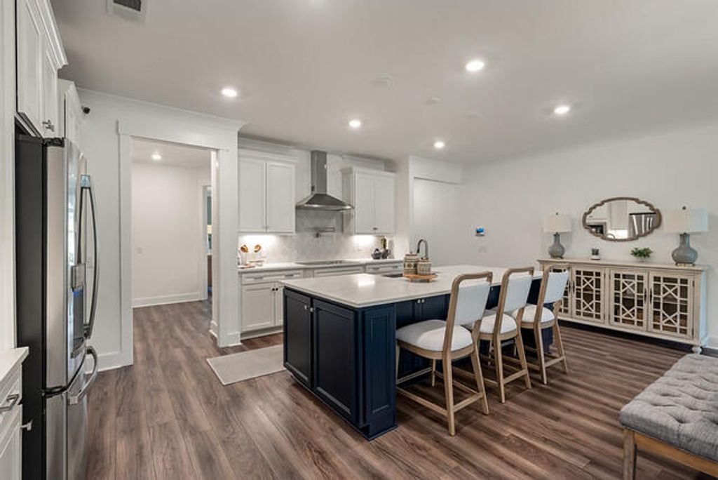 Image 10 of property listing at 271 Huguenot Trail, Huger, SC 29450