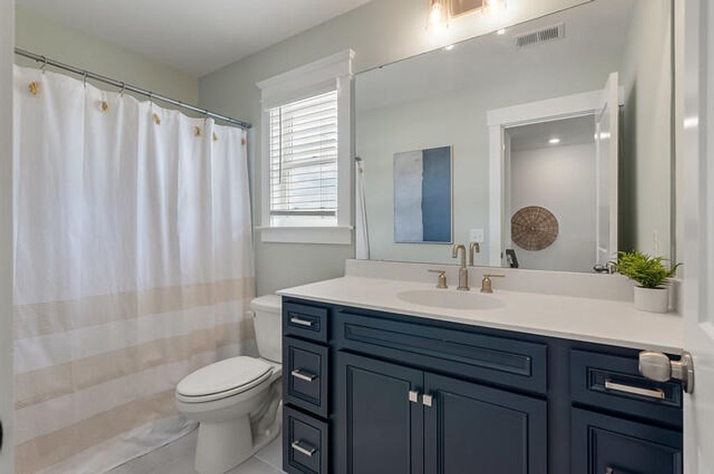 Image 42 of property listing at 271 Huguenot Trail, Huger, SC 29450