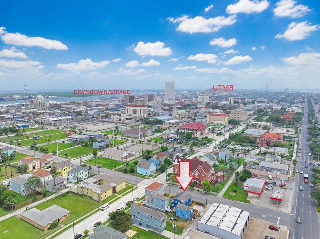 909 28th Street, Galveston, TX 77550