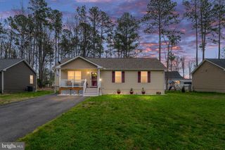 78 RUSTIC LN, Colonial Beach, VA 22443