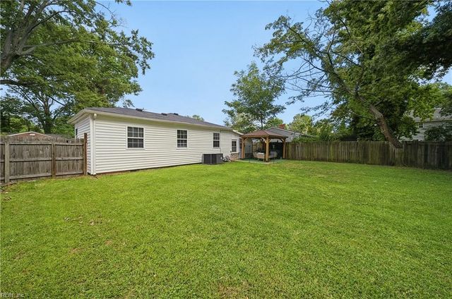 7611 Macdonald RD, Norfolk, VA 23505