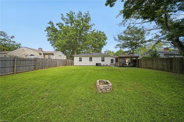 7611 Macdonald RD, Norfolk, VA 23505