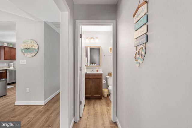 127 3RD ST, Colonial Beach, VA 22443